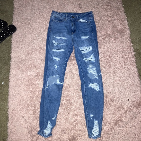 Shein distressed jeans size Small (4) - Picture 2 of 5